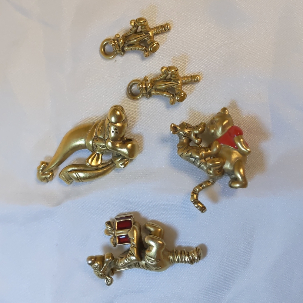 Vintage Disney Winnie the Pooh and Tigger brooches and charms in Gold Tone